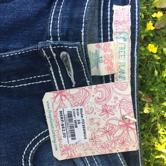 Free Planet Girl’s size 10 jeans - Picture 4 of 4